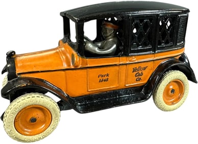 ARCADE YELLOW TAXI CAB STILL BANK