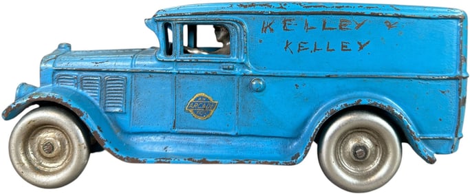 ARCADE WHITE DELIVERY PANEL VAN