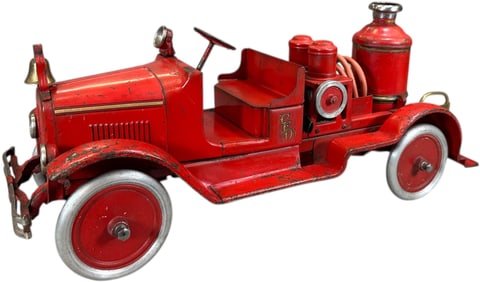 BUDDY L FIRE PUMPER TRUCK