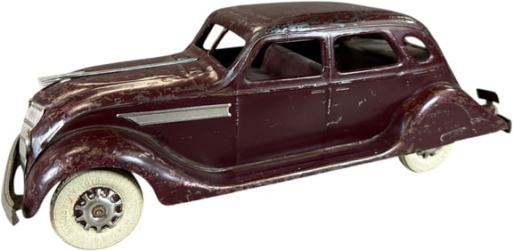 KINGSBURY CHRYSLER AIRFLOW SEDAN W/ BELL