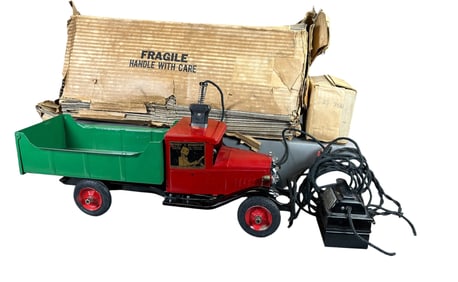 BOXED BUDDY L ROBOTOY TRUCK