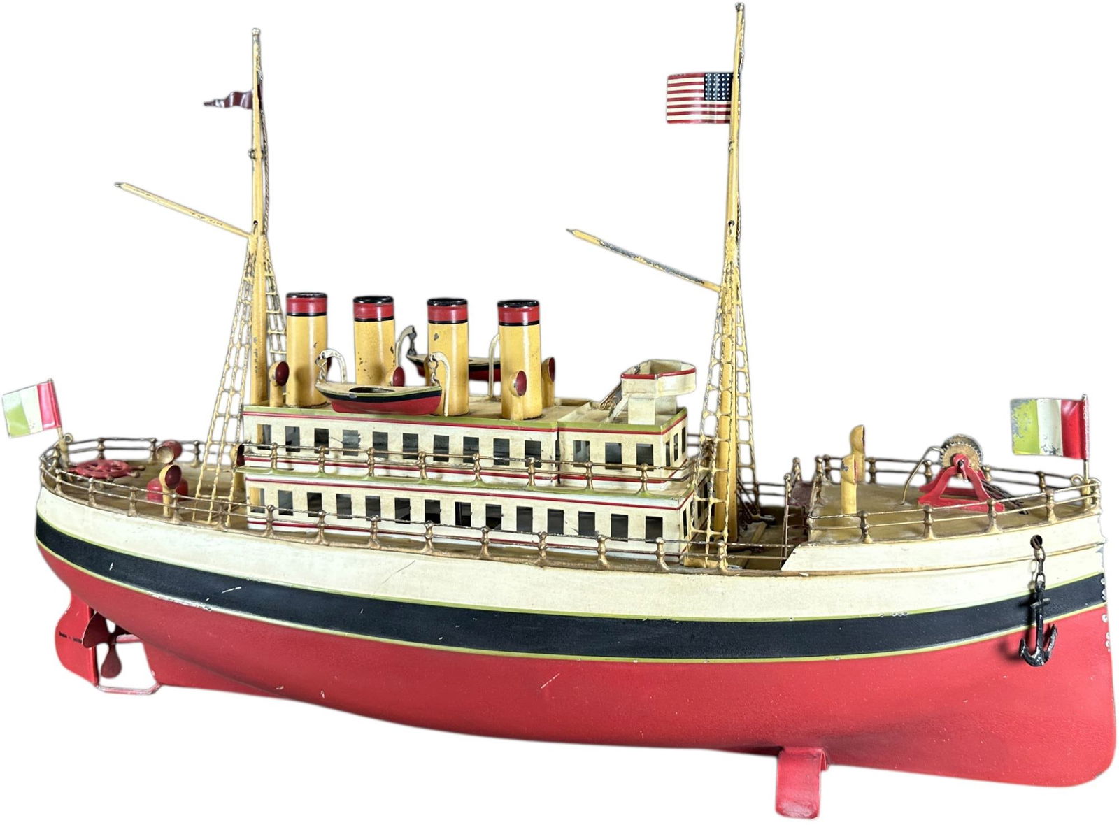 LARGE CARETTE OCEAN LINER (1 of 15)