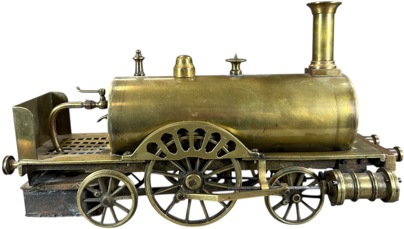 BRITISH LIVE STEAM LOCOMOTIVE (1 of 6)