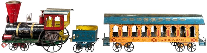 LARGE ALTHOF BERGMANN FLOOR TRAIN