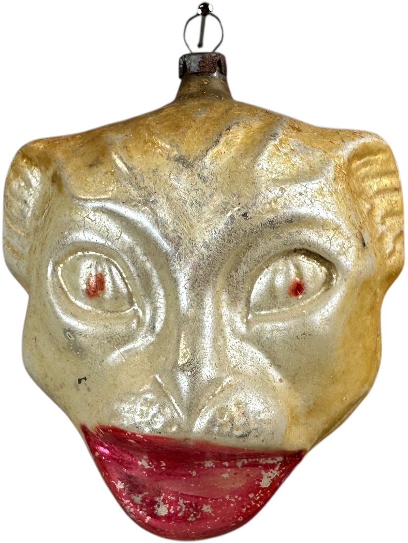 LEOPARD HEAD GLASS ORNAMENT: 182. LEOPARD HEAD GLASS ORNAMENT | Great. | 3.5" h. | (Excellent Condition) | $300 - $600