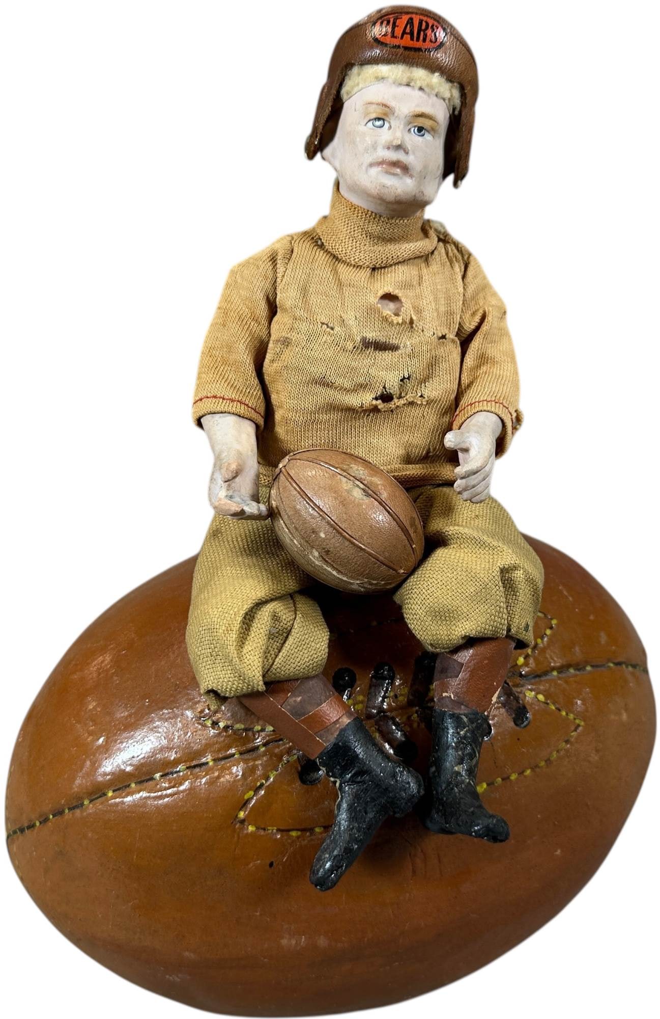 SUPERB FOOTBALL PLAYER ON FOOTBALL CONTAINER (1 of 11)