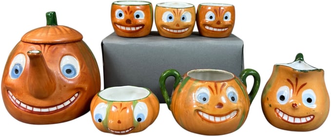 SET OF SMALL GERMAN PUMPKIN TEA WARE