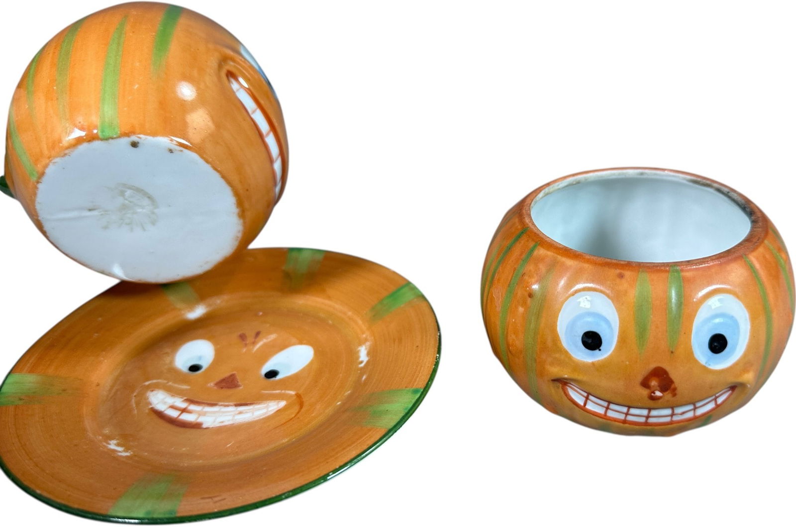 TWO GERMAN PUMPKIN TABLE WARE CUPS - 2