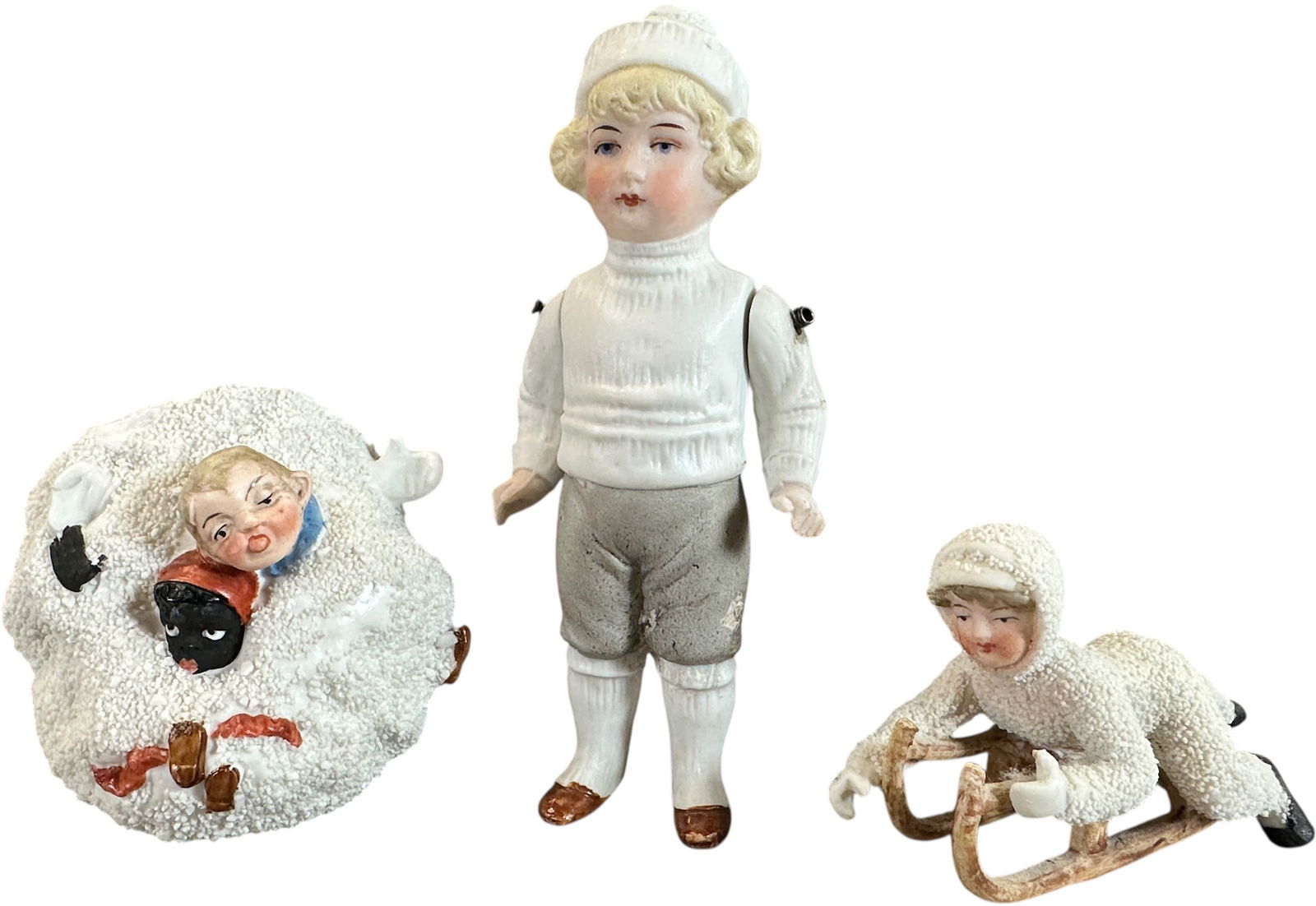 THREE SNOWY CHRISTMAS DISPLAY FIGURINES (1 of 5)