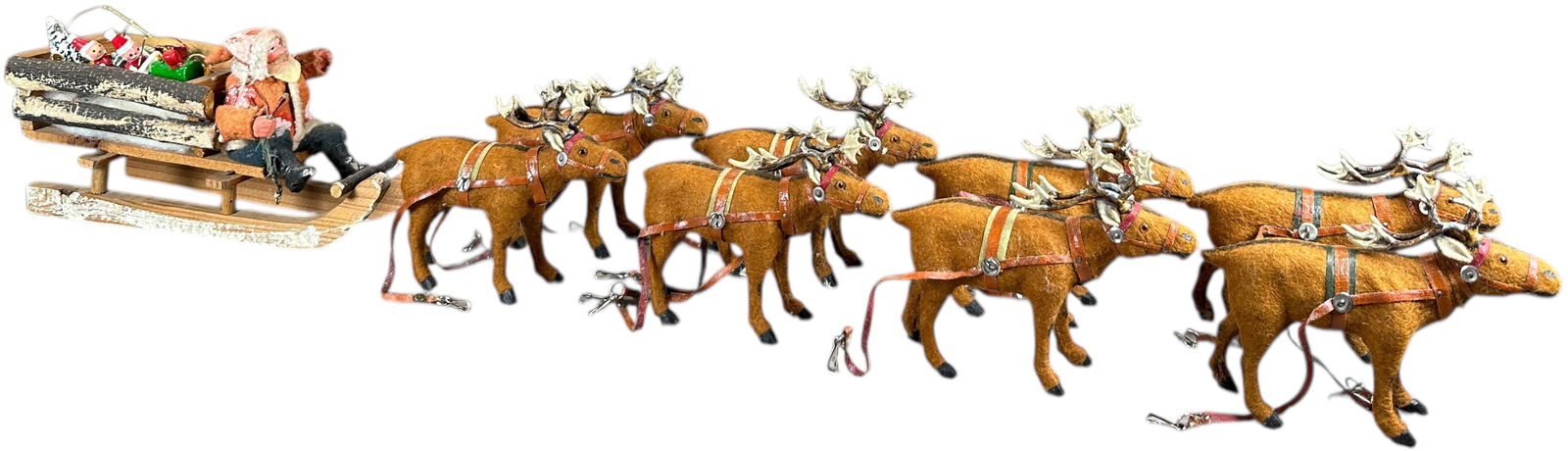 SANTA SLEIGH DRAWN BY EIGHT REINDEER (1 of 10)