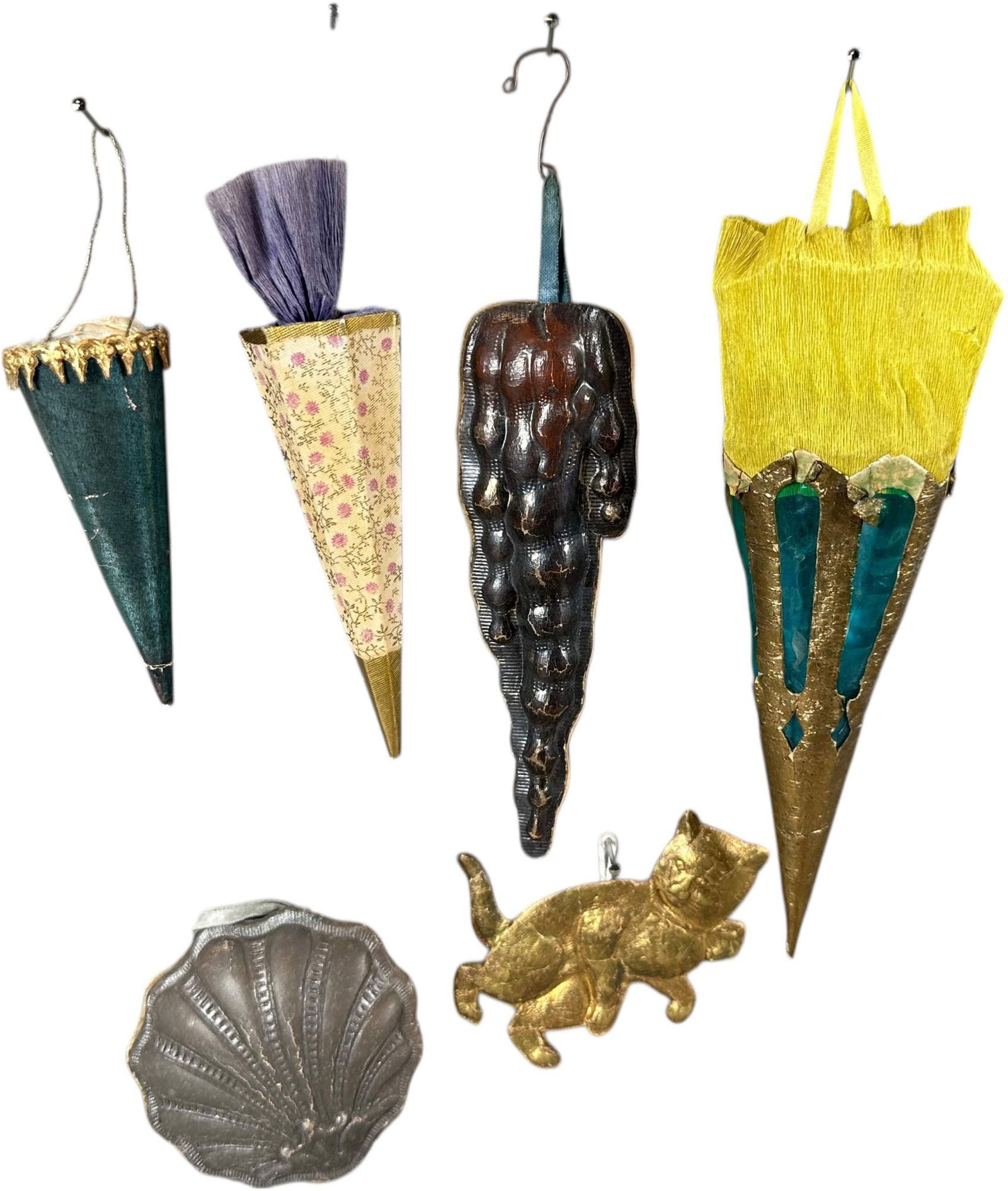 SIX ASSORTED DRESDEN CANDY CONTAINERS (1 of 3)