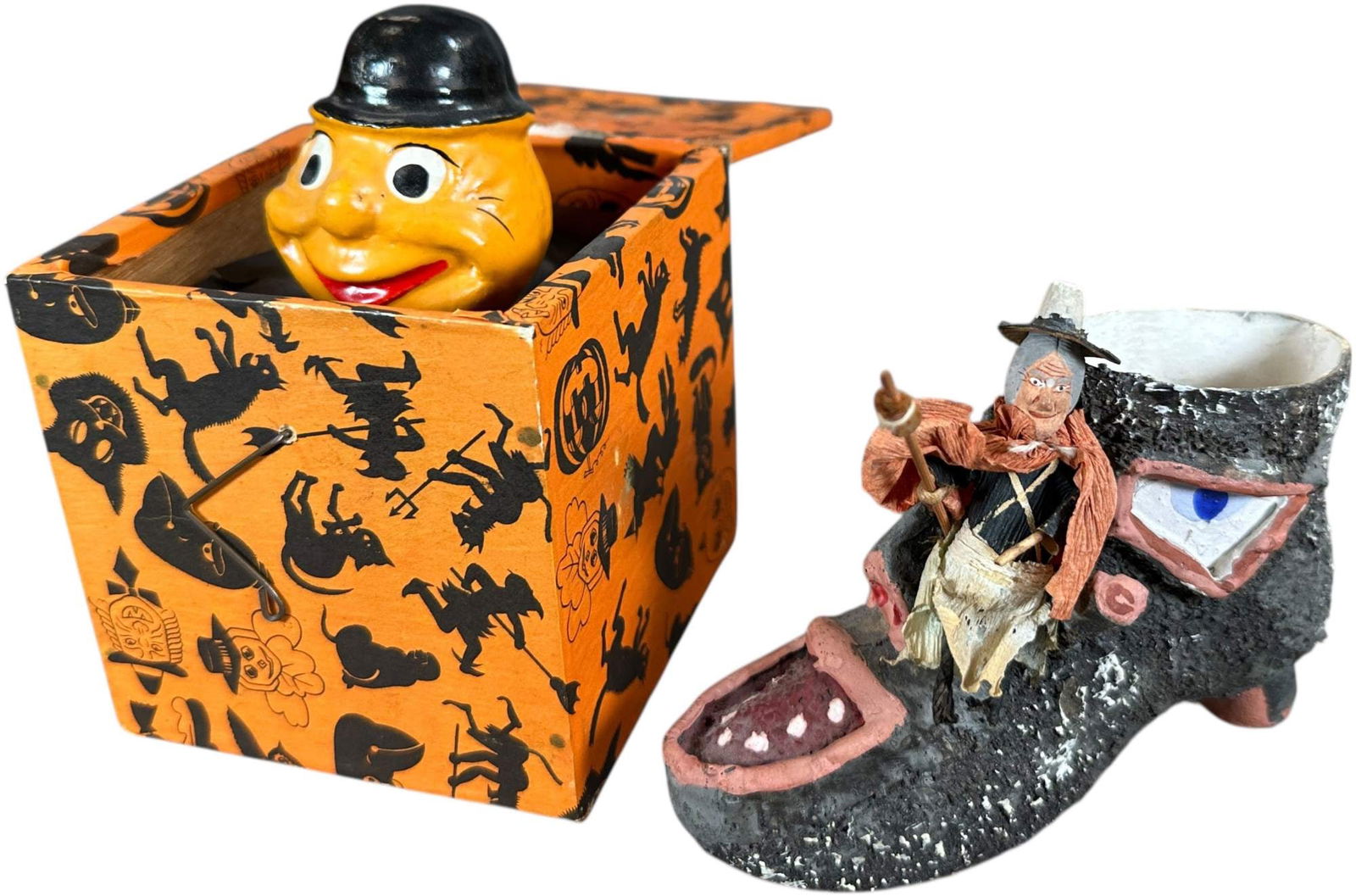 JAPANESE HALLOWEEN WITCH ON SHOE W/ JACK IN BOX (1 of 4)