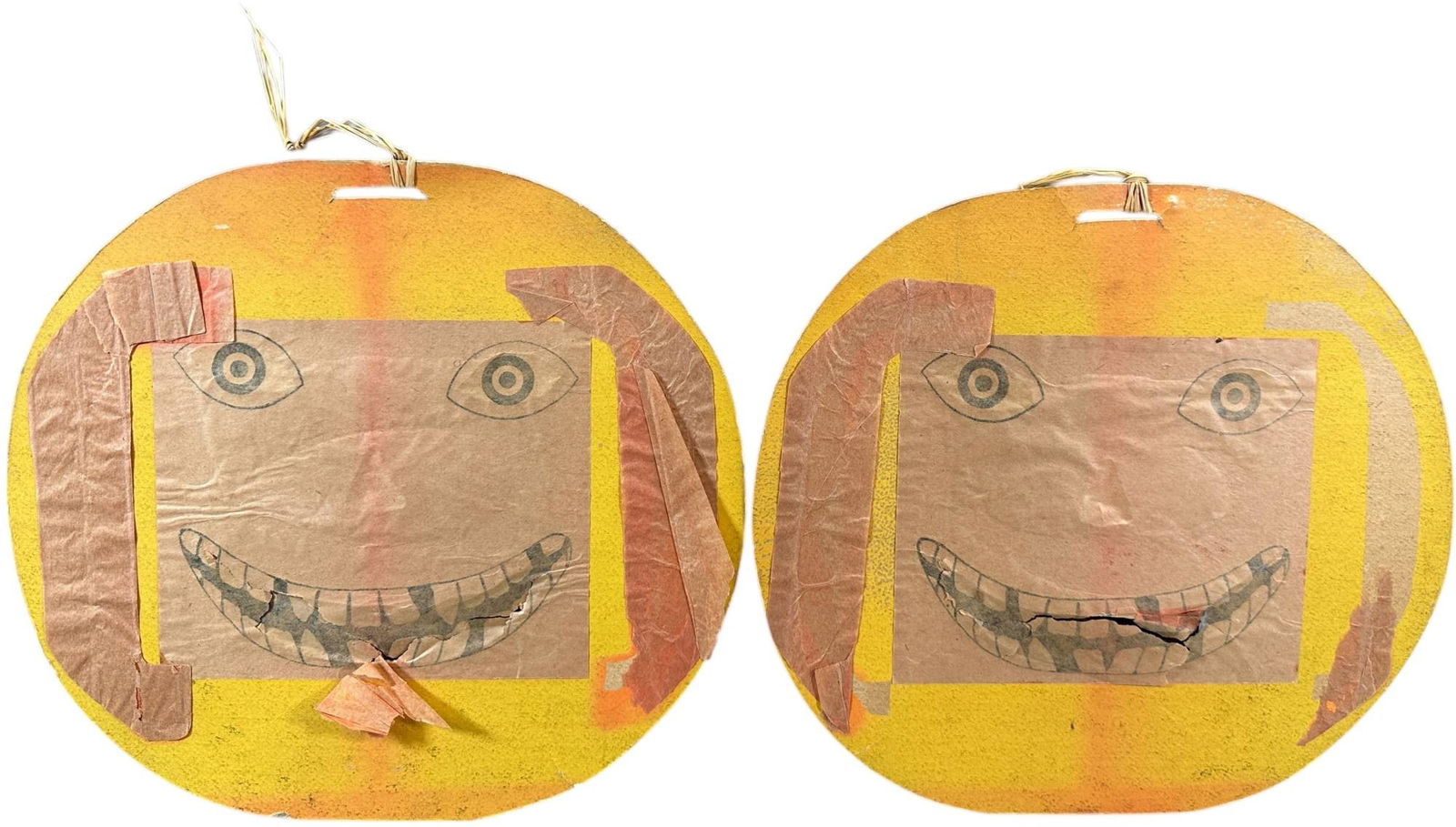 BEISTLE TWO-SIDED LANTERN - 3