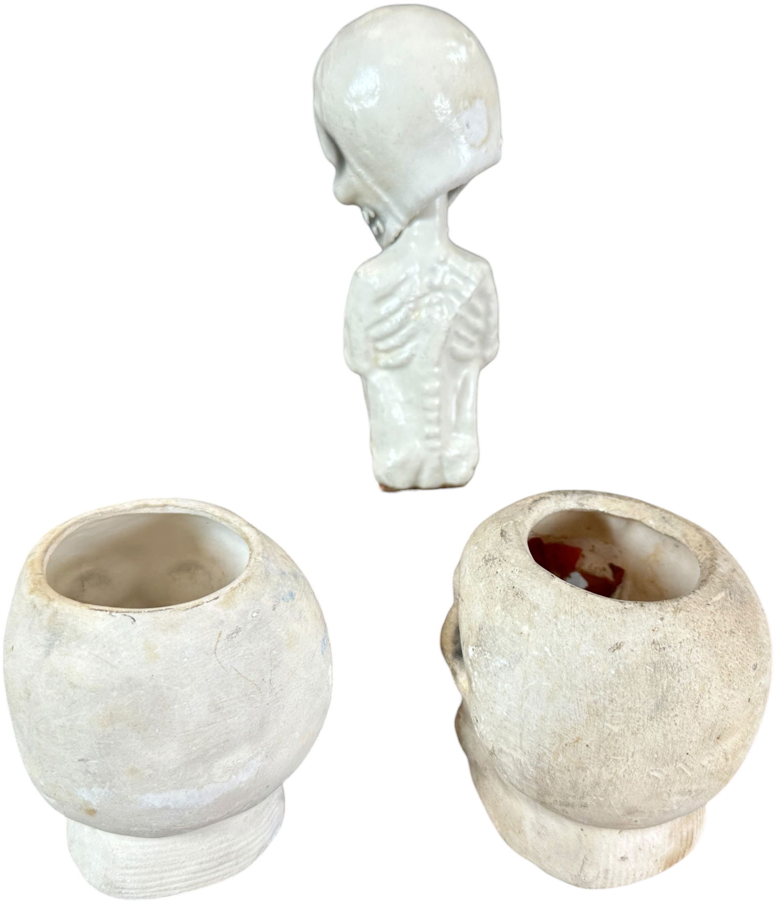 THREE HALLOWEEN SKELETON ITEMS - 4
