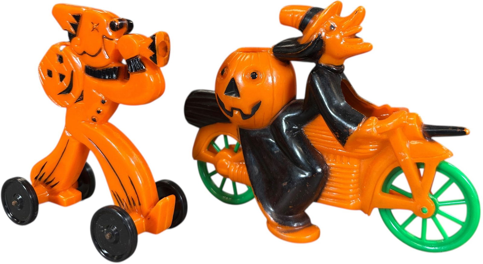 ROSBRO WITCH ON MOTORCYCLE & CLOWN (1 of 5)