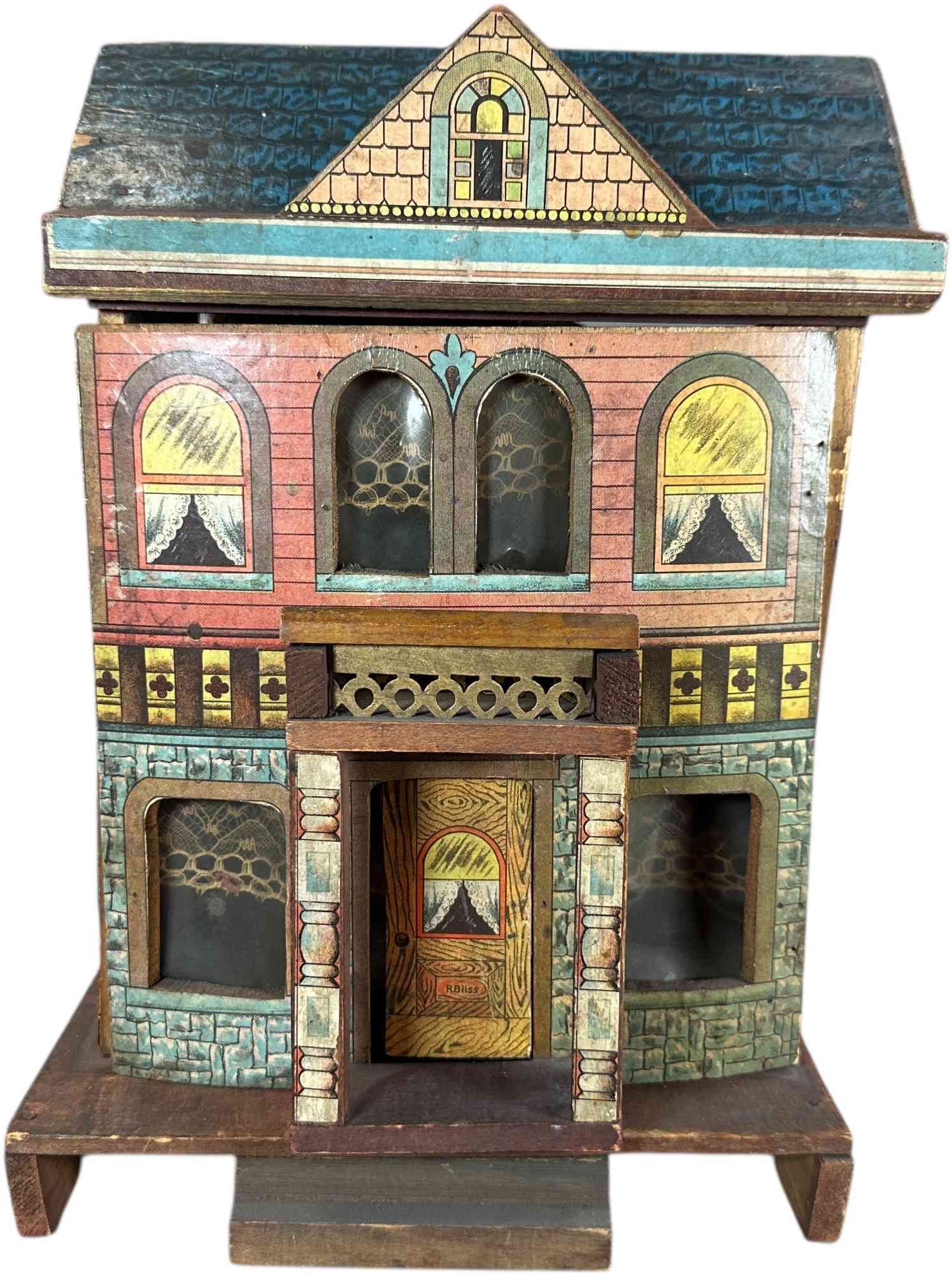 SMALL BLISS DOLLHOUSE (1 of 7)