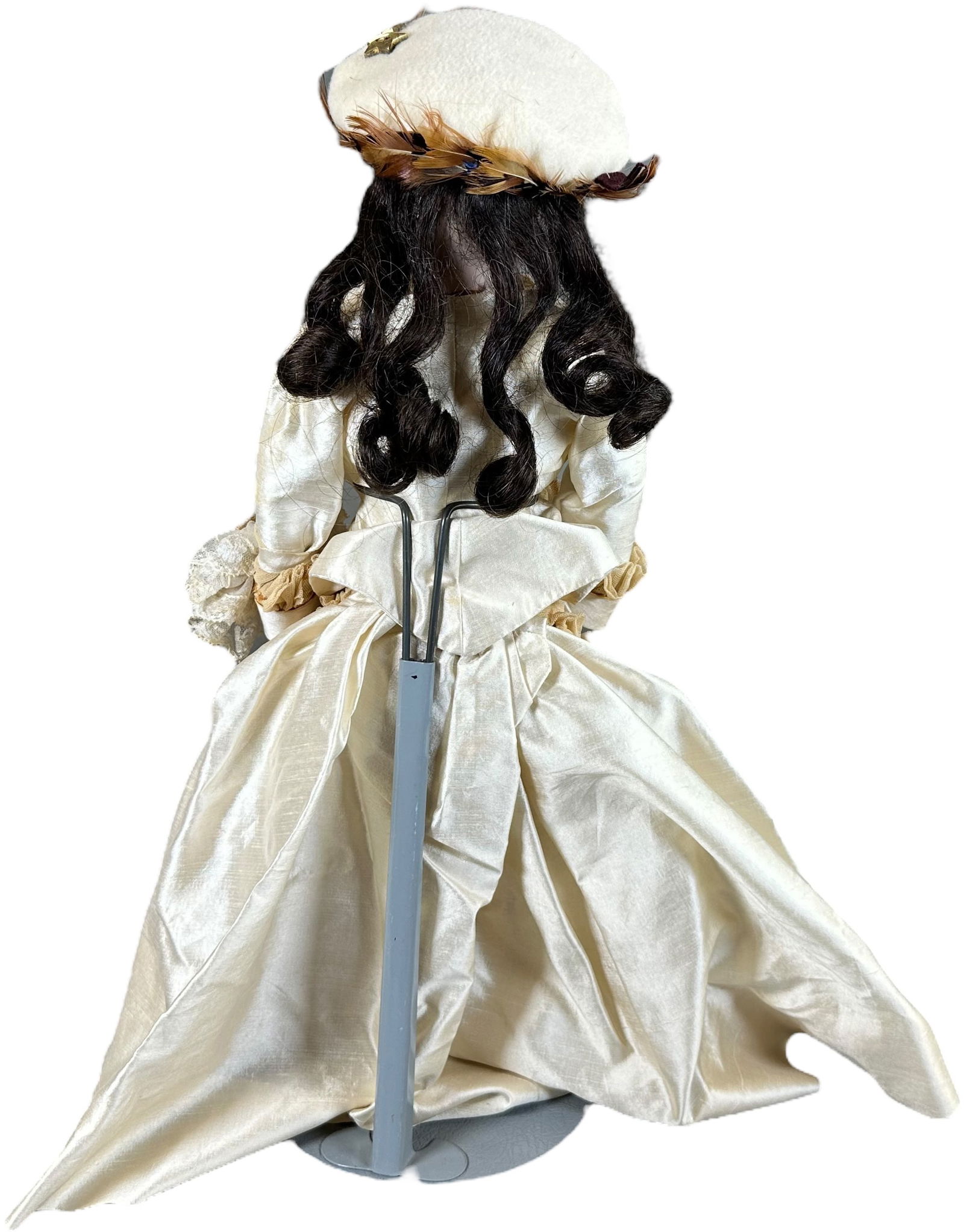 UNMARKED FASHION DOLL - 4