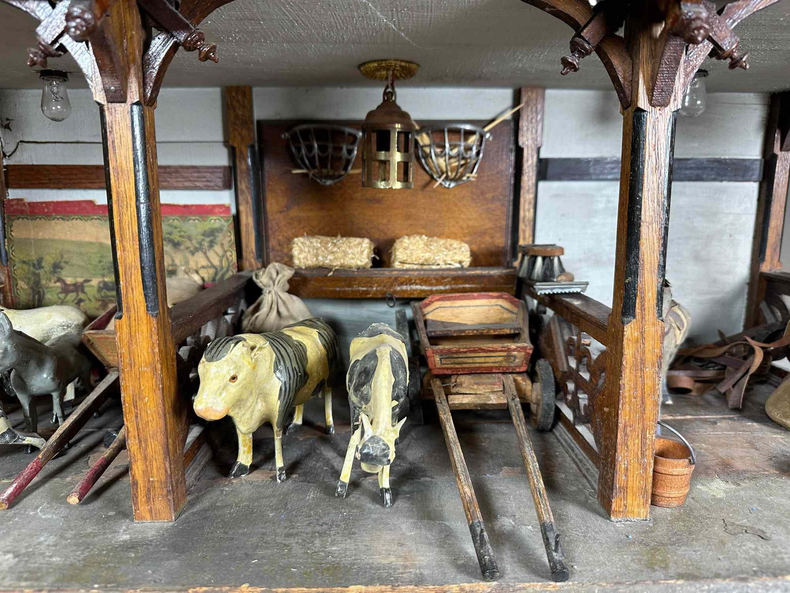 EARLY LARGE THREE STALL STABLE - 4