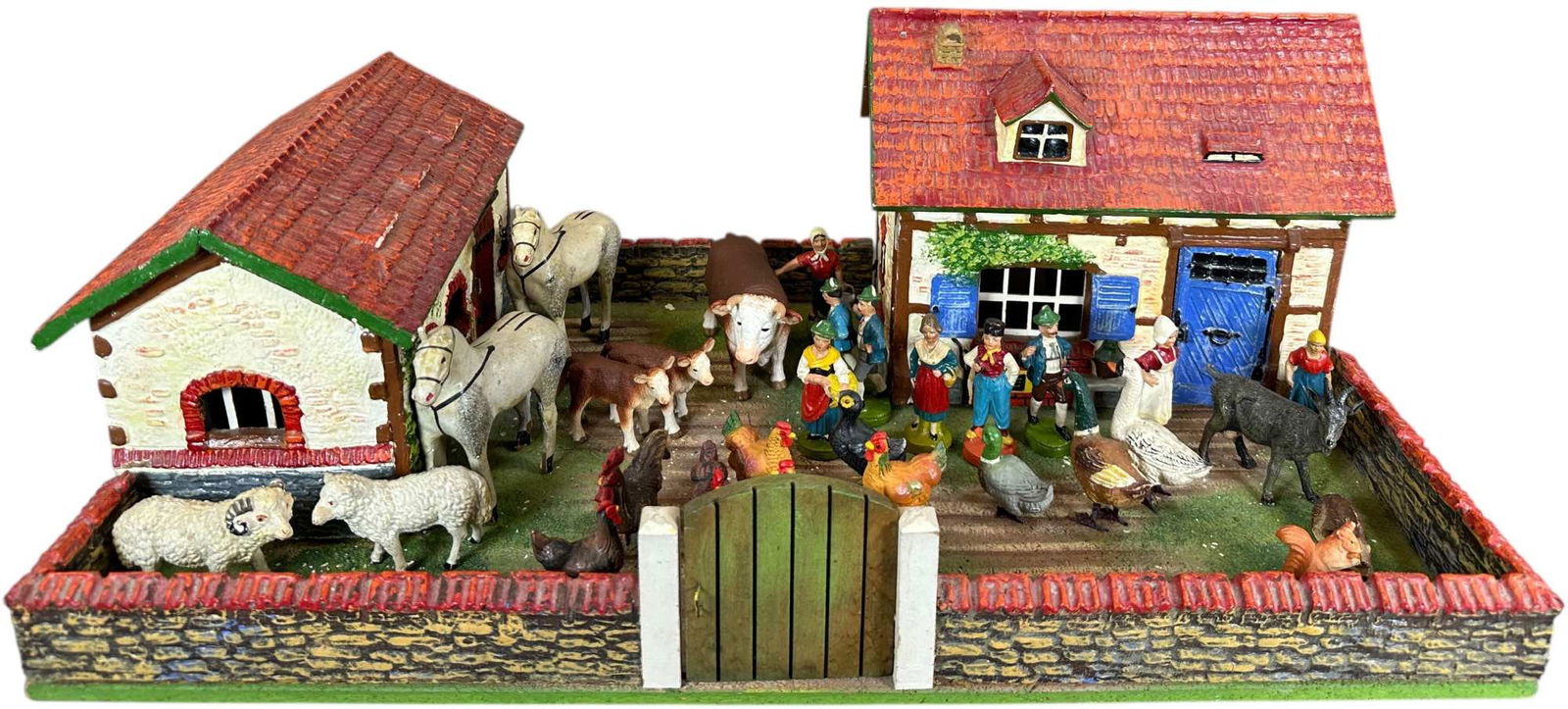 ELASTOLIN FARM DISPLAY - 2