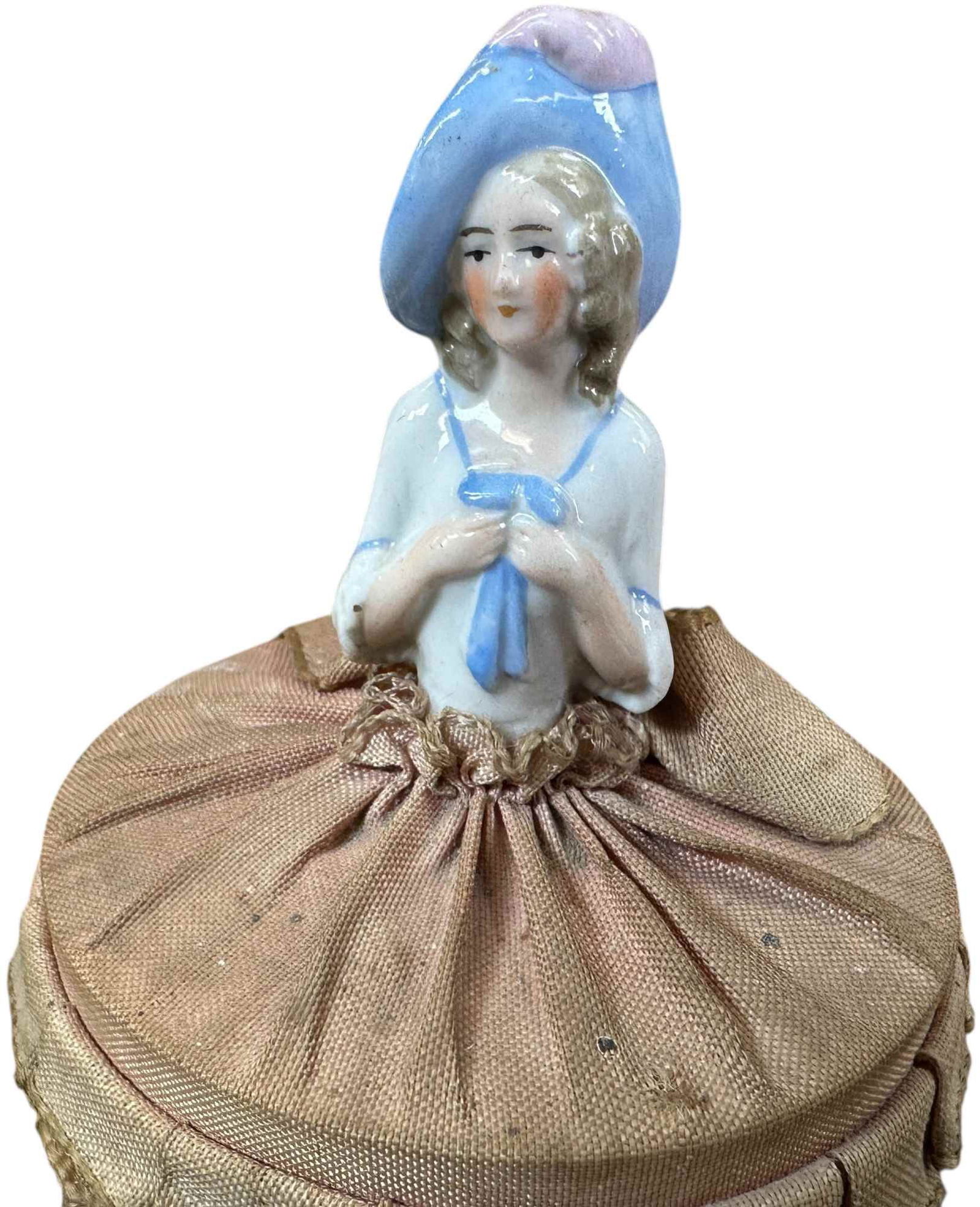 FIVE UNIQUE HALF-DOLL TYPE COMPLETE ASSEMBLAGES - 4