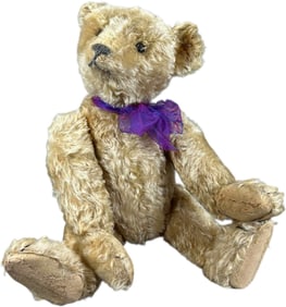 1907 STEIFF CENTER SEAM BEAR