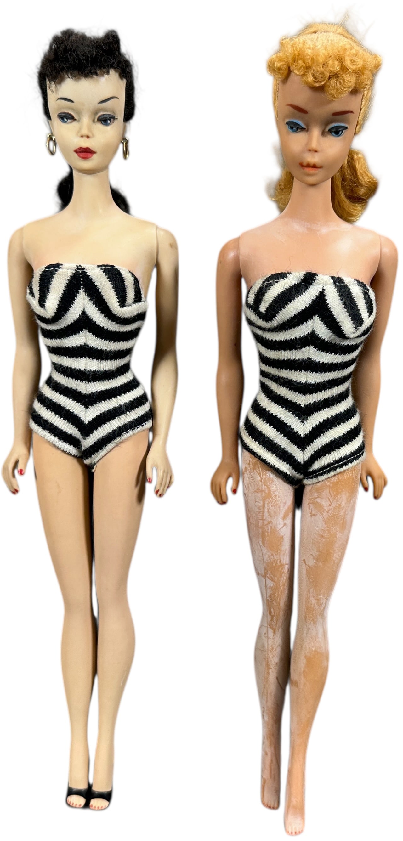 TWO #3 PONYTAIL BARBIE DOLLS: 1538. #3 AND #4 PONYTAIL BARBIE DOLLS | 12" h. | #4 with typical chalking to legs, missing earrings and shoes, overall (Very Good to Excellent Condition) | $200 - $400