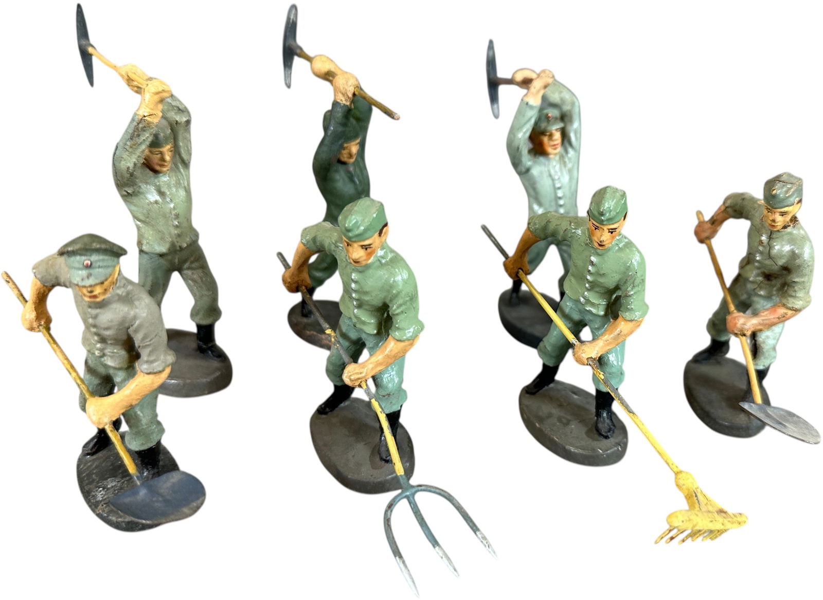 ELASTOLIN LABOR SOLDIERS (1 of 4)