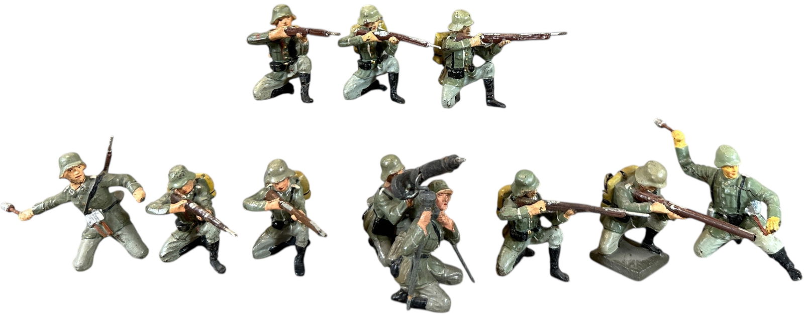 LINEOL GERMAN SOLDIERS IN ACTION (1 of 5)