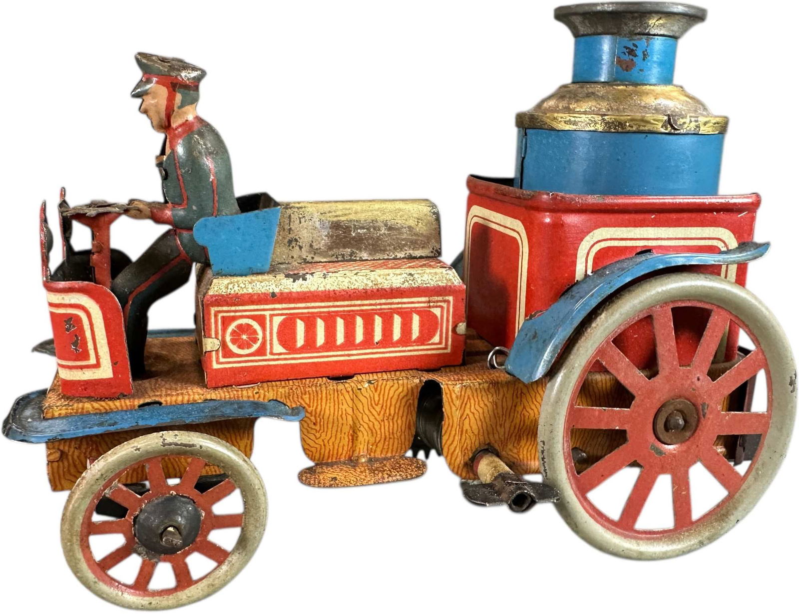 GERMAN FIRE PUMPER ENGINE (1 of 9)