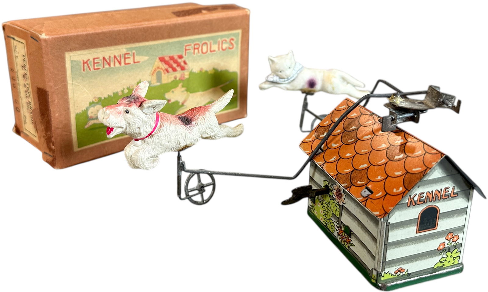 BOXED KENNEL FROLICS DOG & CAT (1 of 4)