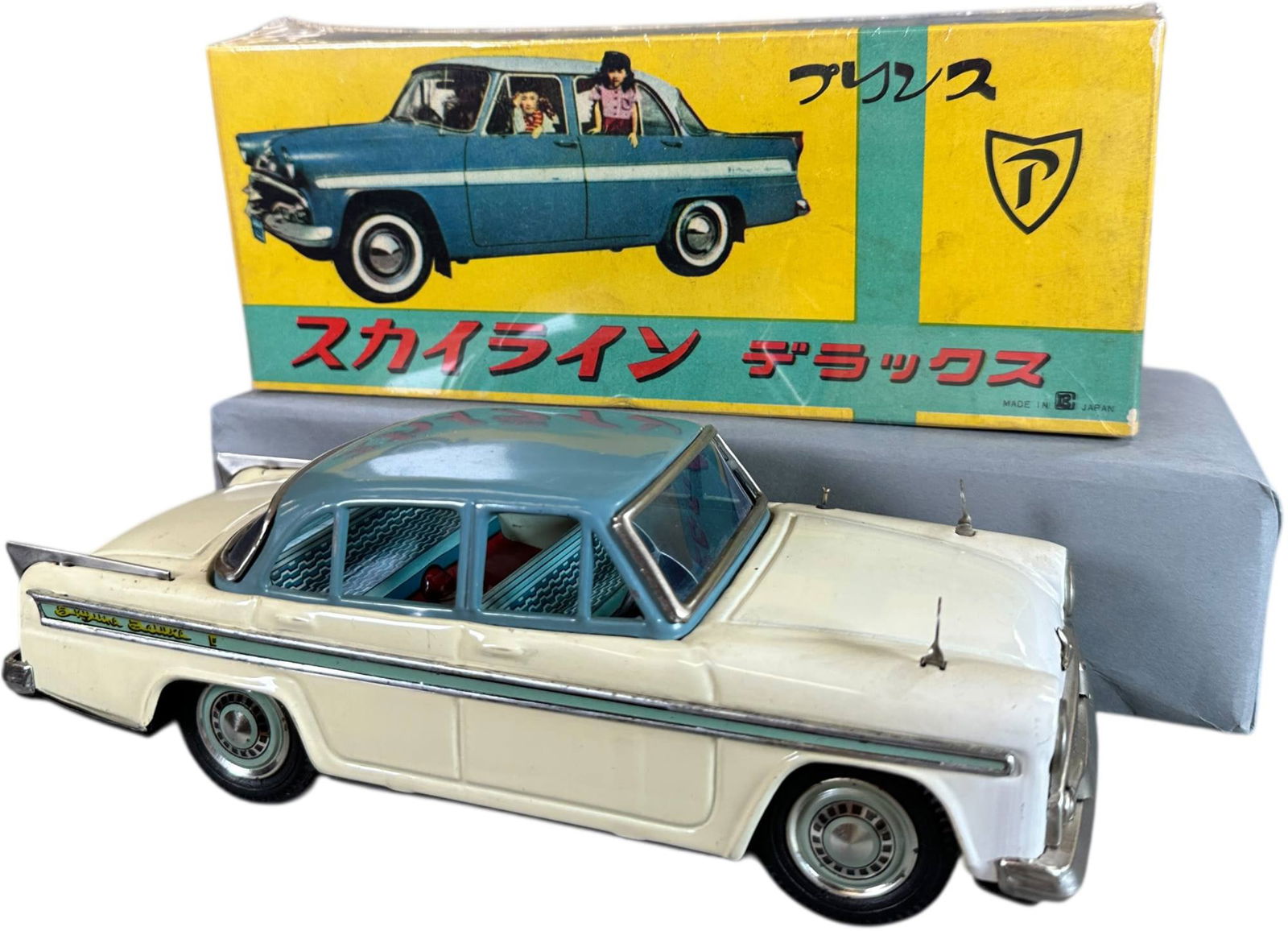 BOXED JAPANESE TOYOTA PRINCE AUTO (1 of 8)