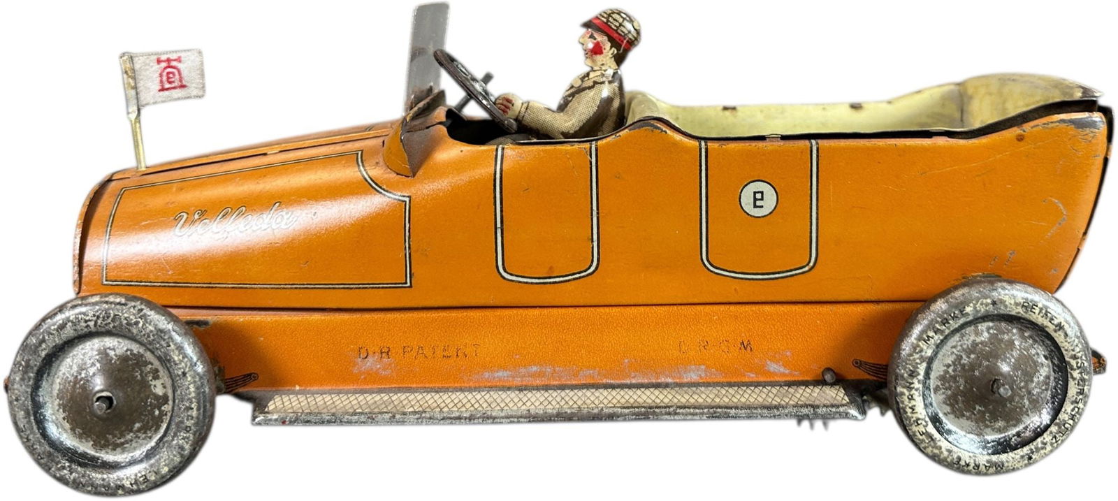 LEHMANN VELLEDA AUTOMOBILE (1 of 8)