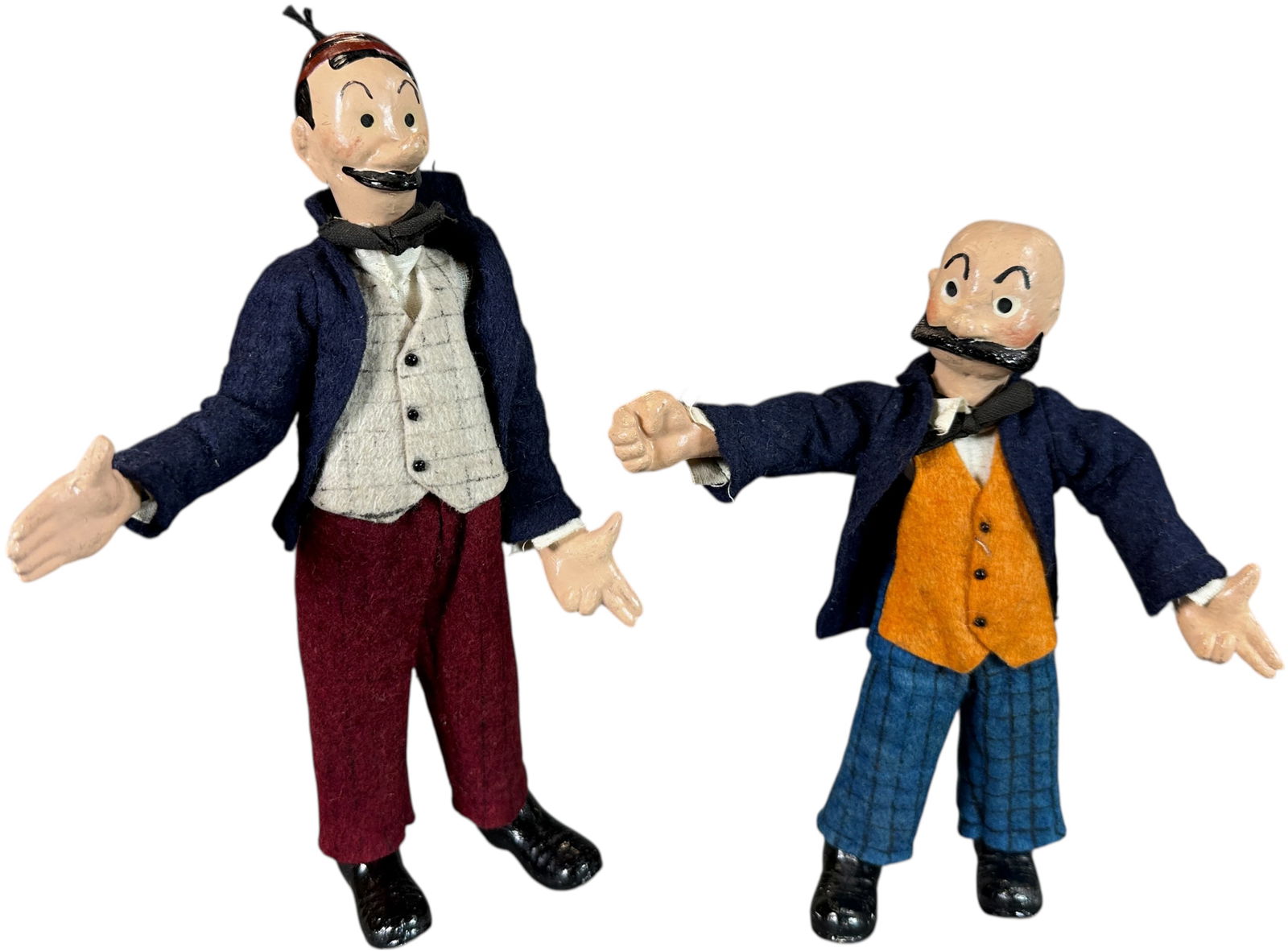 SWISS BUCHERER MUTT & JEFF FLEX FIGURES: 333. SWISS BUCHERER MUTT & JEFF FLEX FIGURES | 8" h. | Both reflect correctly under blacklight UV and appear to be unplayed with (Near Mint Condition) | $300 - $600