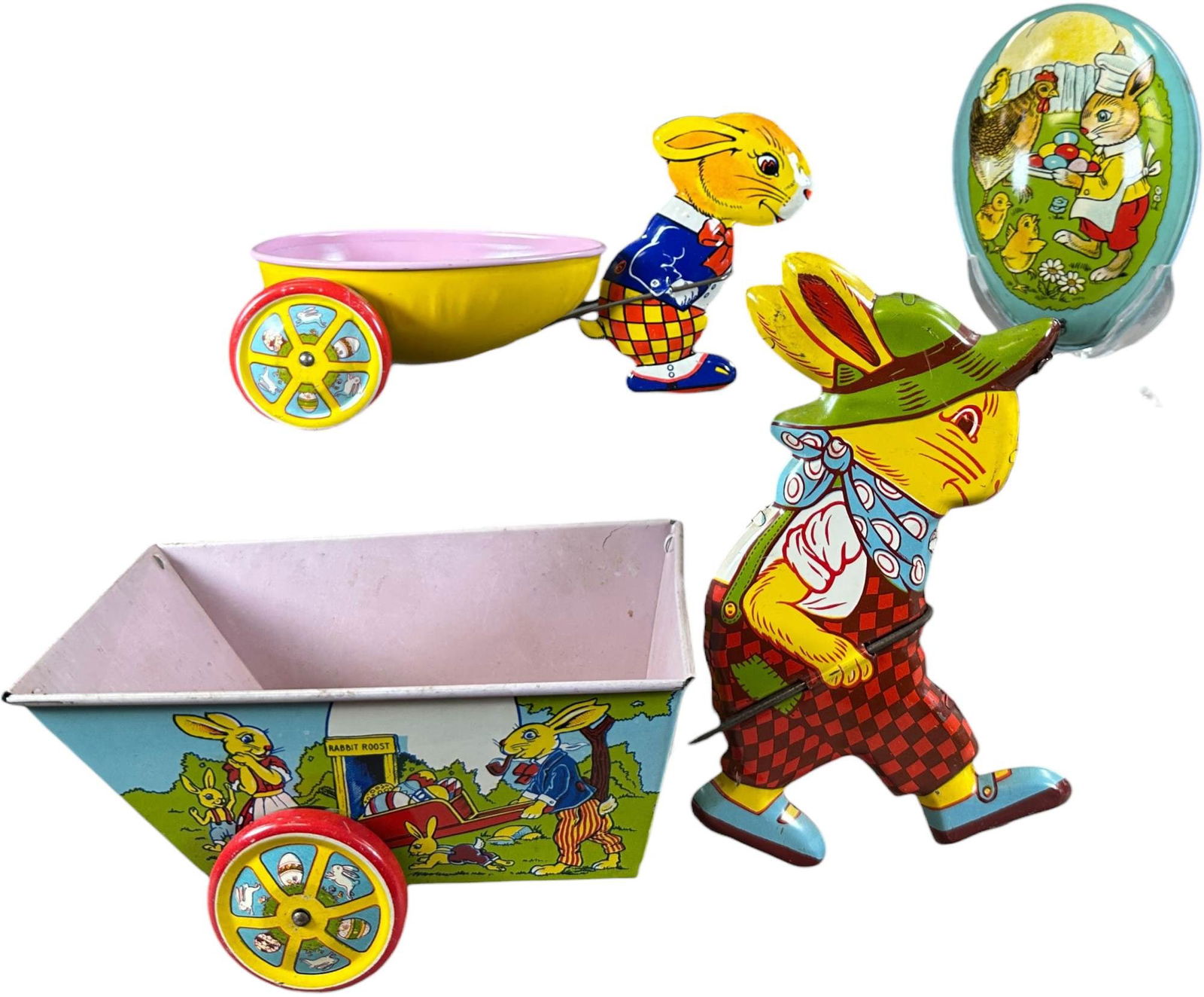 CHEIN EASTER EGG WAGONS & ONE EGG TIN (1 of 5)