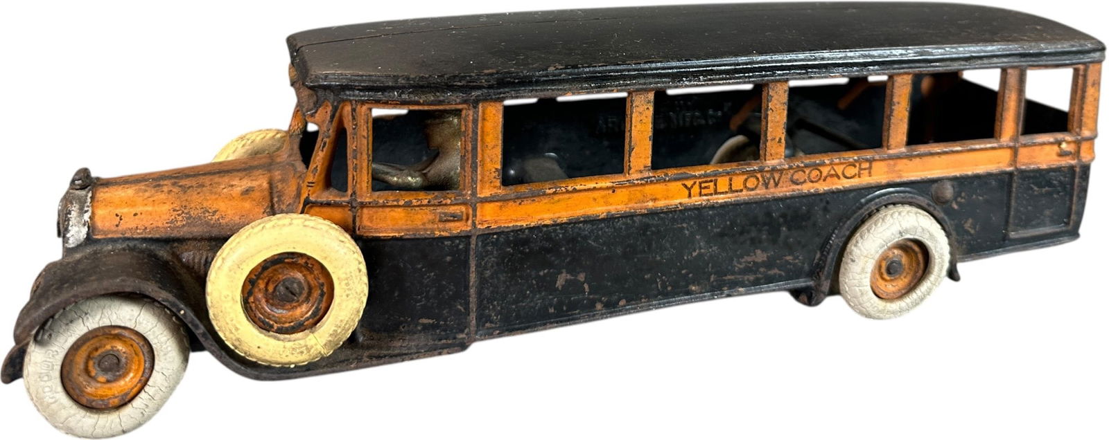 ARCADE YELLOW COACH BUS (1 of 9)