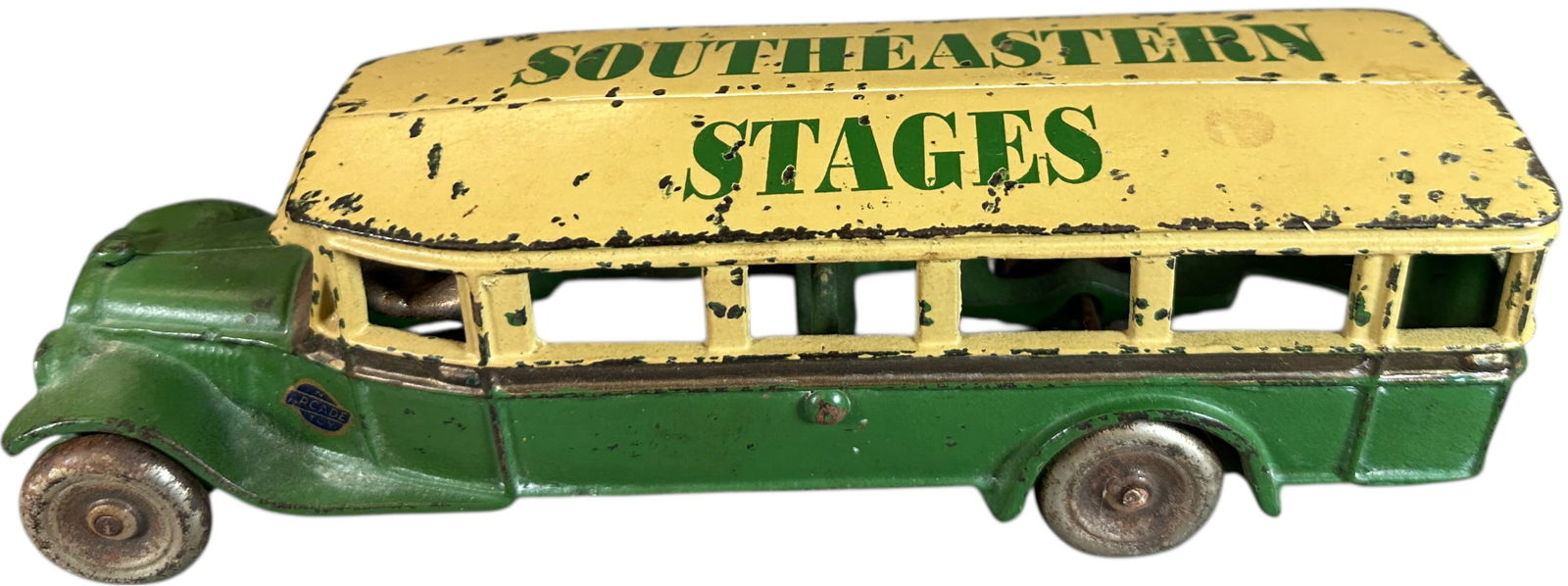 ARCADE PARLOR COACH SOUTHEASTERN BUS: 17. ARCADE PARLOR COACH SOUTHEASTERN BUS | 9.5" l. | Professionally restored and aged to display as (Excellent Condition) | $250 - $500