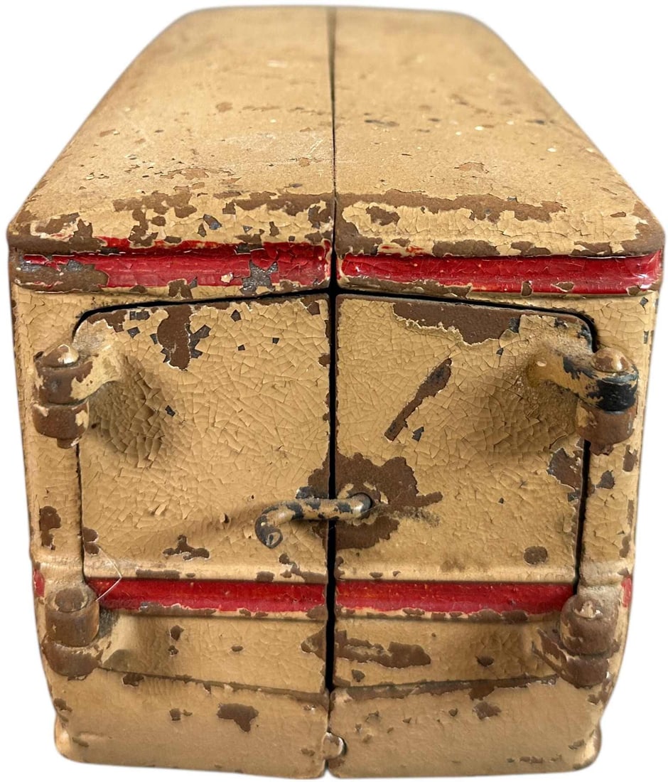 ARCADE WHITE MOVING VAN - 4