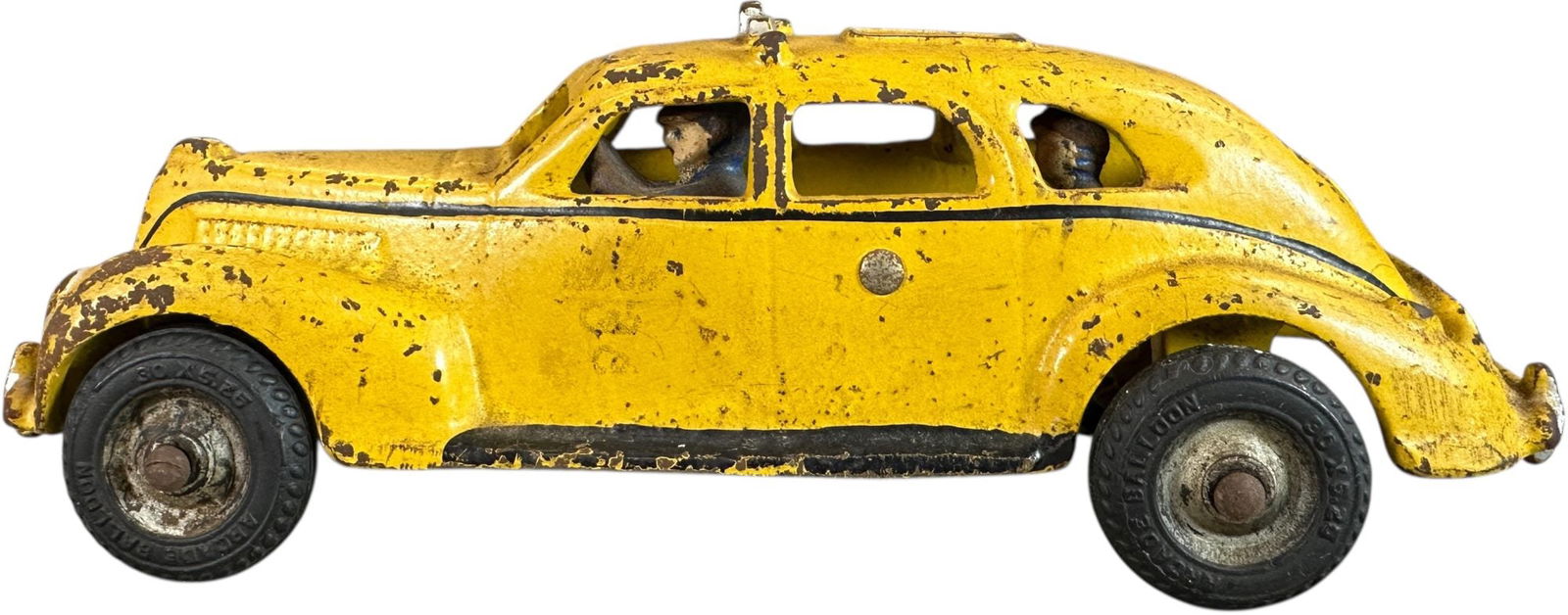 ARCADE 1940S YELLOW CAB - 2