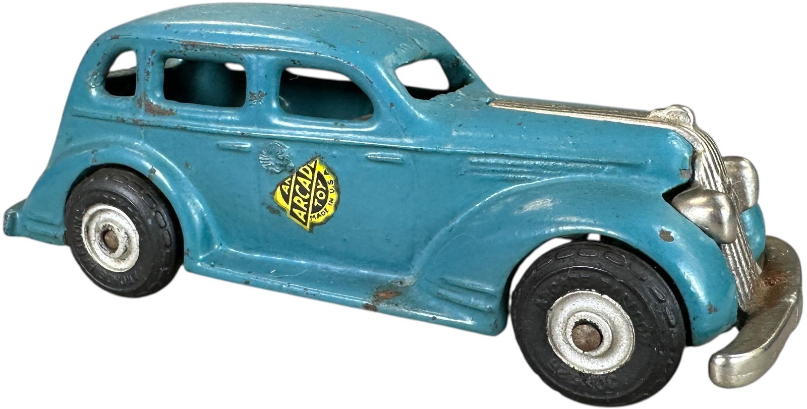 ARCADE 1953 PONTIAC SEDAN (1 of 8)