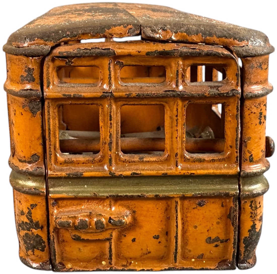 LARGE ARCADE ACF BUS - 4