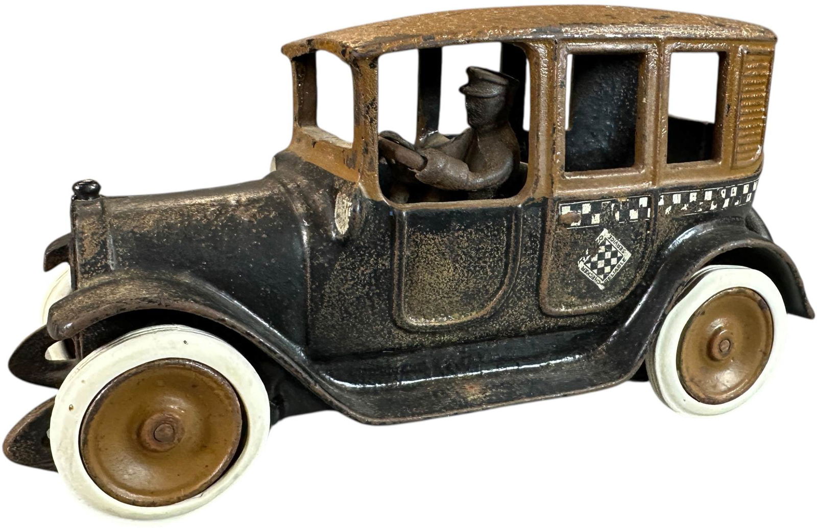 ARCADE BROWN & BLACK CHECKER CAB (1 of 10)