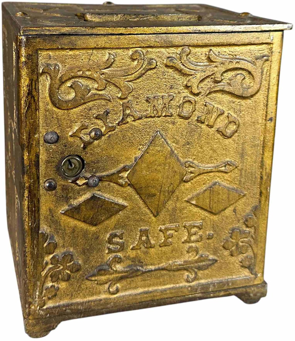 LARGE DIAMOND SAFE STILL BANK (1 of 6)