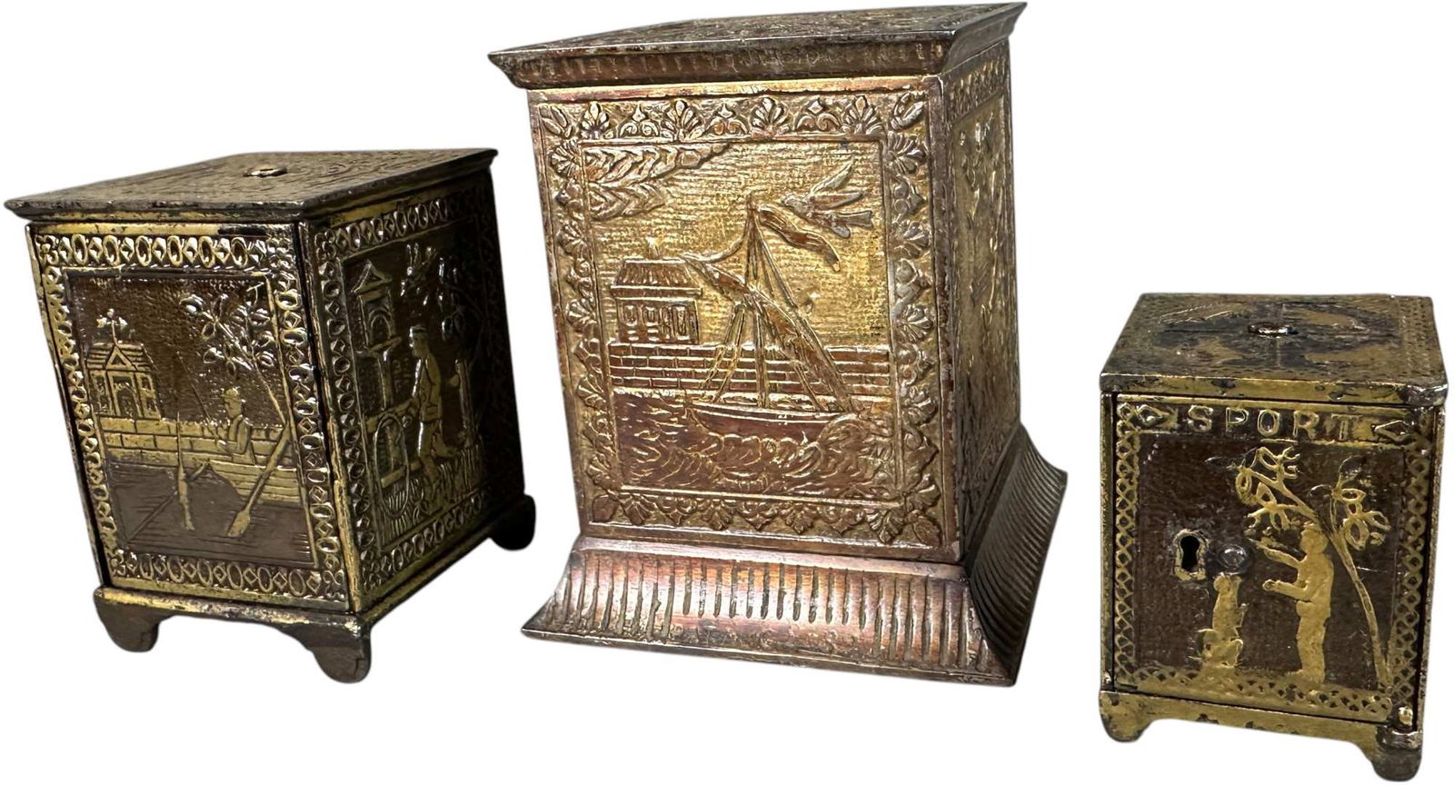 THREE ANIMALS SAFE STILL BANKS (1 of 9)