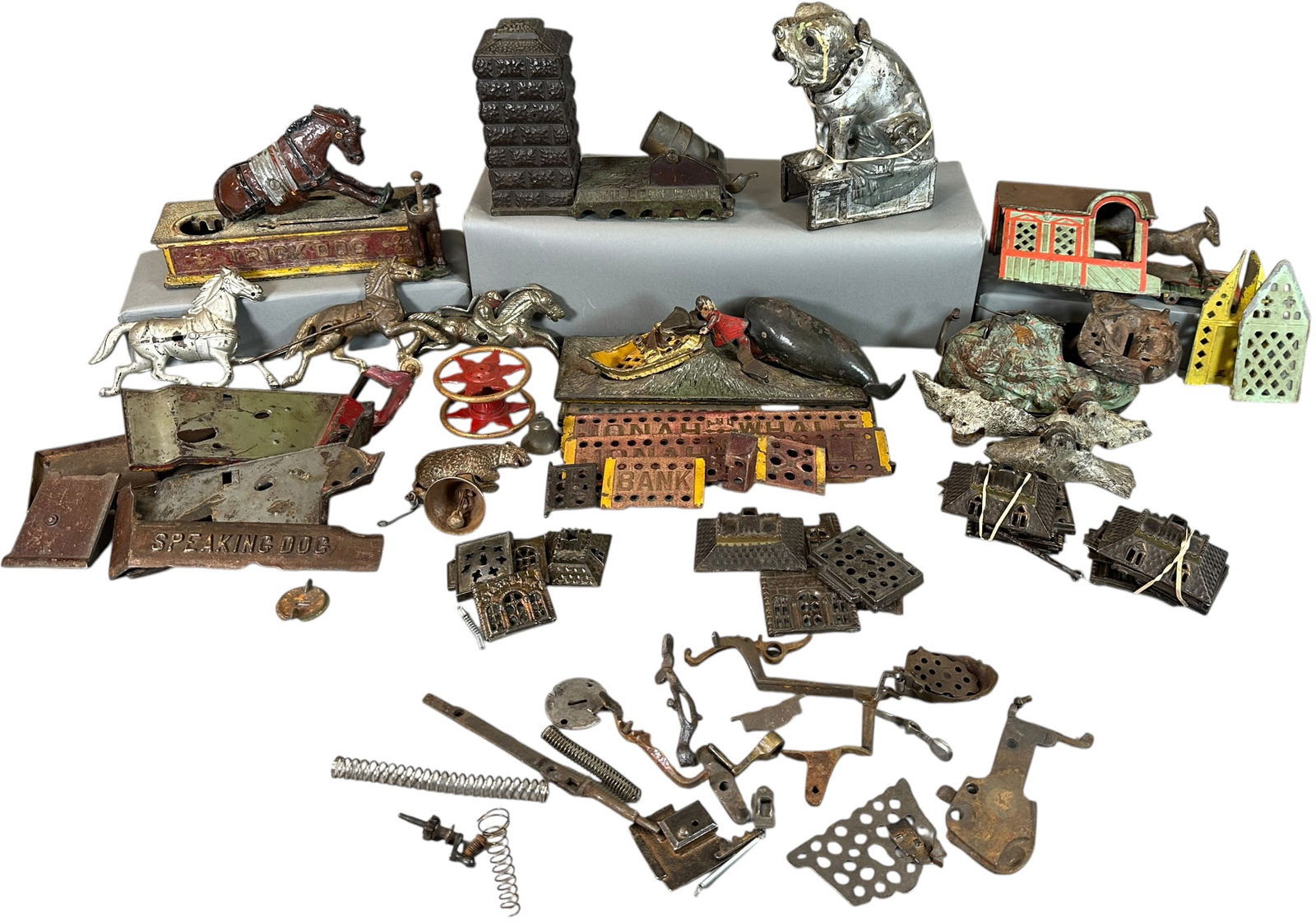 LOT OF MECHANICAL BANK PARTS (1 of 6)