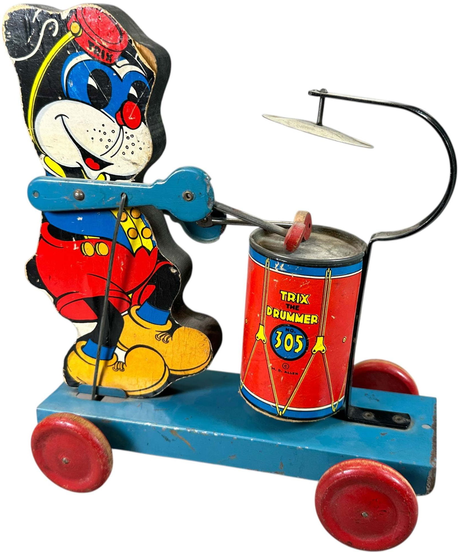 GONG BELL TRIX DRUMMER PULL TOY (1 of 8)