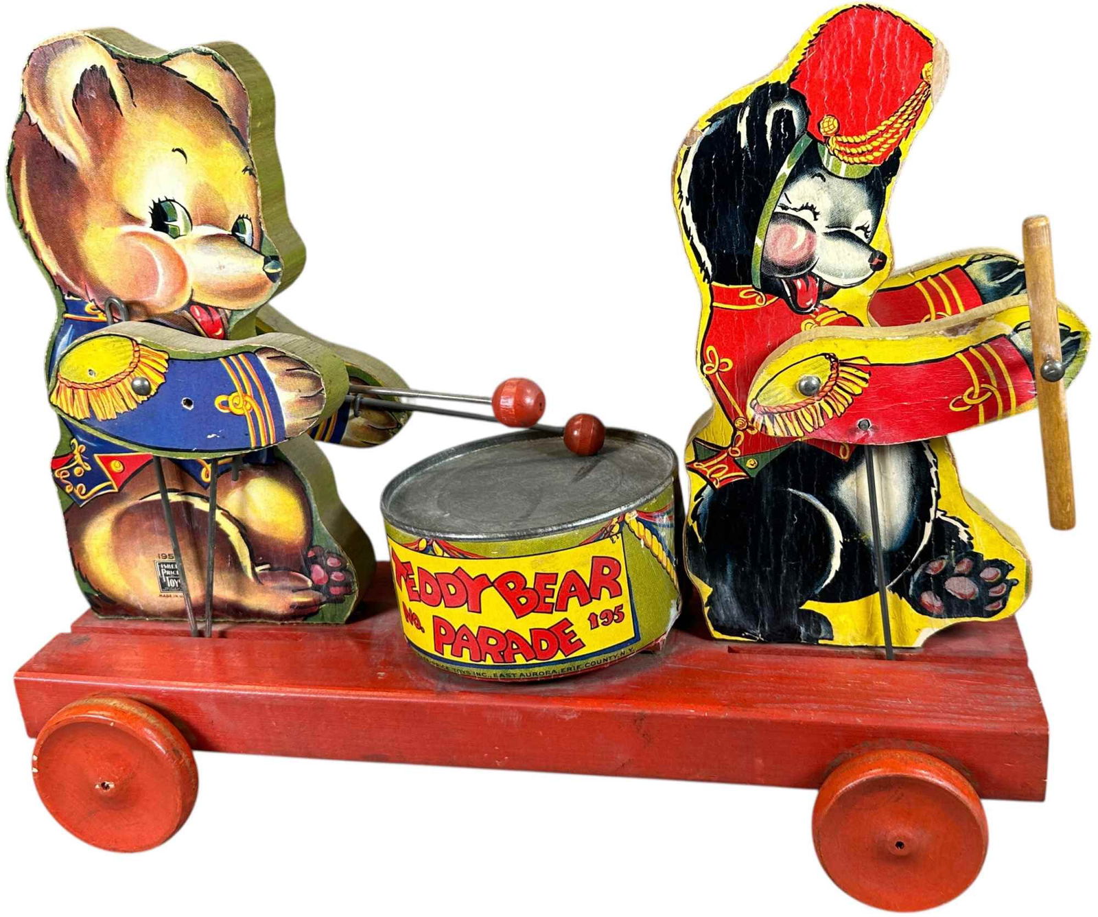 FISHER PRICE TEDDY BEAR PARADE #195 (1 of 8)