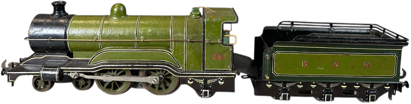 RARE CARETTE ELECTRIC GNR LOCOMTOIVE (1 of 6)