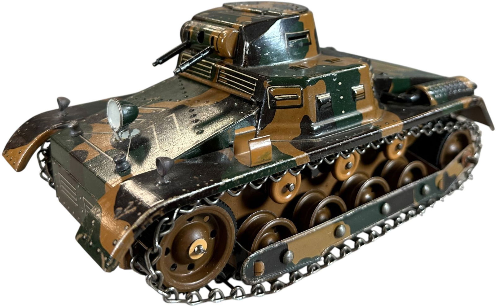 TIPPCO ARMY TANK (1 of 8)