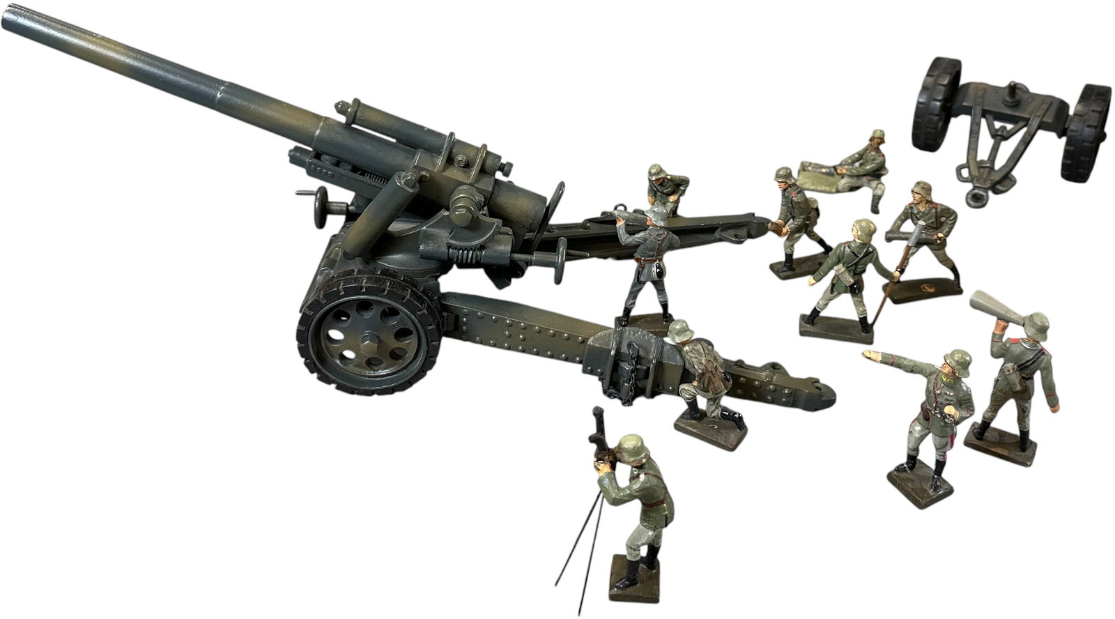 HAUSSER FIELD GUN W/ GERMAN CREW: 71. HAUSSER FIELD GUN W/ GERMAN CREW | Large Hausser cannon with ten German Artillerymen, one of which is Luftwaffe. From the Italian collection of Steno Tonelli. | 18 " l. | (Excellent Condition) | $