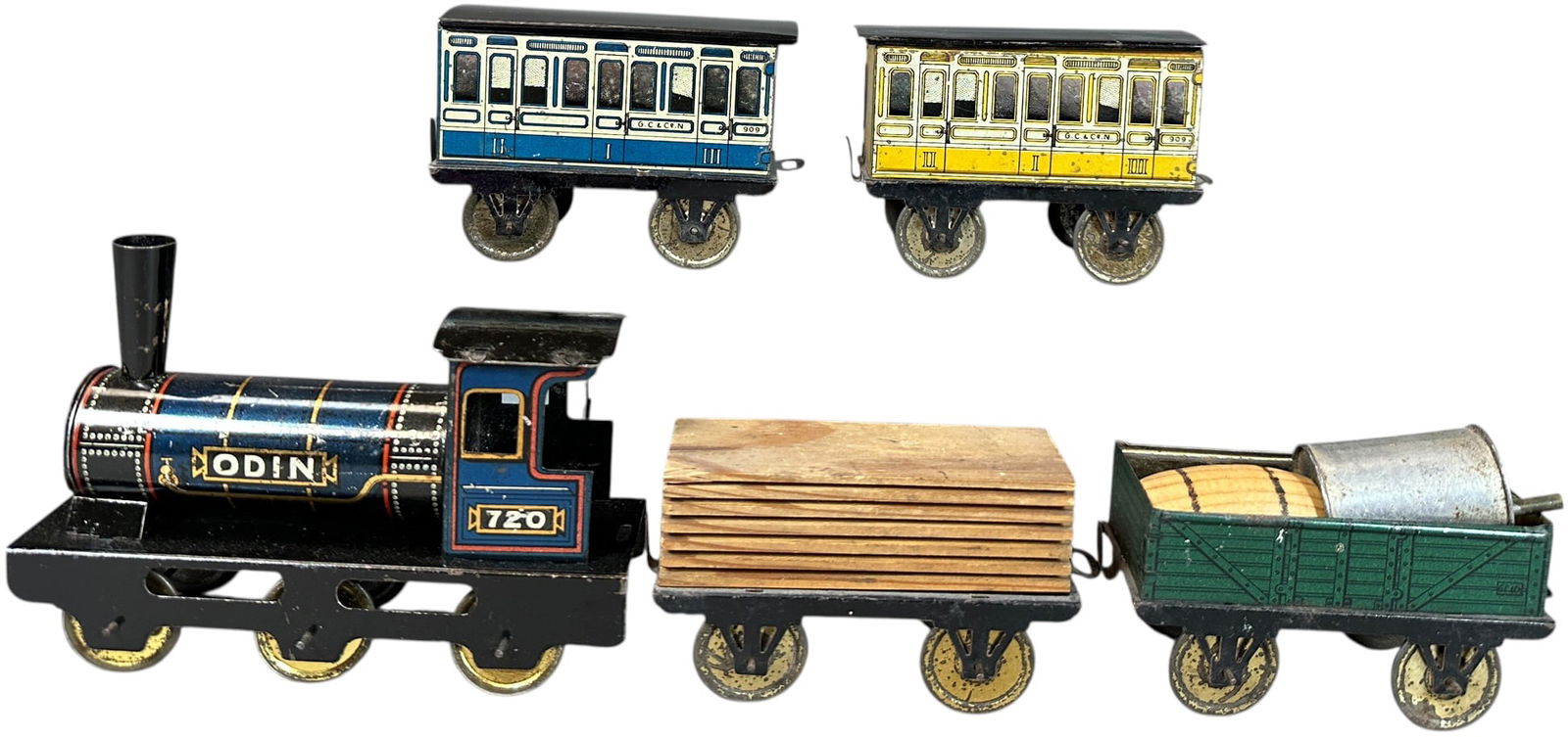 HESS ODIN LOCOMOTIVE & CARS (1 of 5)